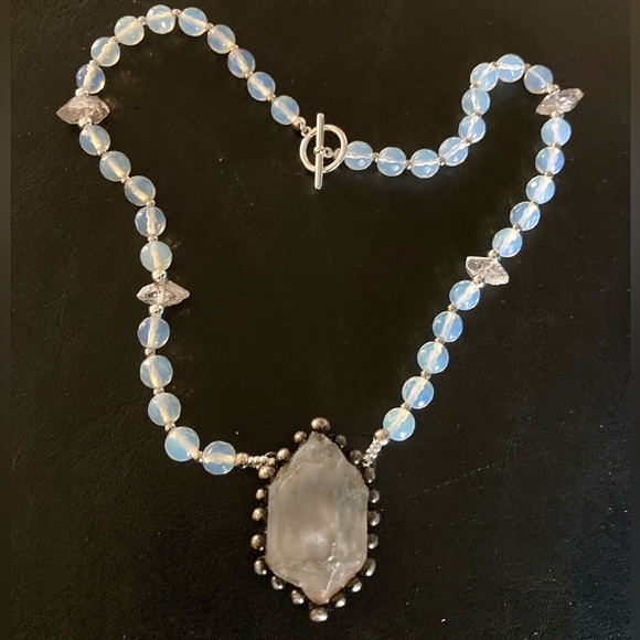 Herkimer diamond crystal quartz & iridescent blue opalite beads boho necklace - Picture 10 of 14